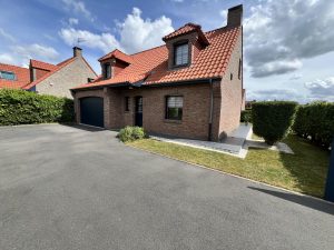 MAISON INDIVIDUELLE NIEPPE PIRAINO 2006