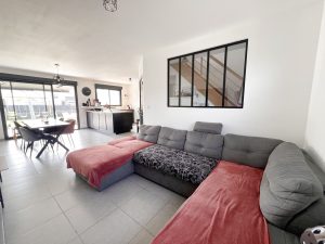 Maison individuelle récente Semi plain-pied à Nieppe