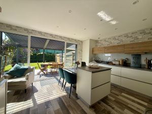 Maison de plain-pied PMR de 2023 avec terrasse et jardin